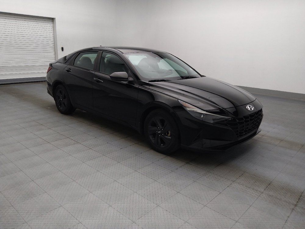Used 2023 Hyundai Elantra SEL FWD image 11