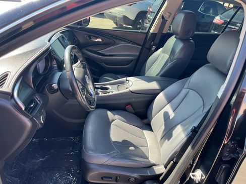 Used 2019 Buick Envision Essence AWD/4WD image 12
