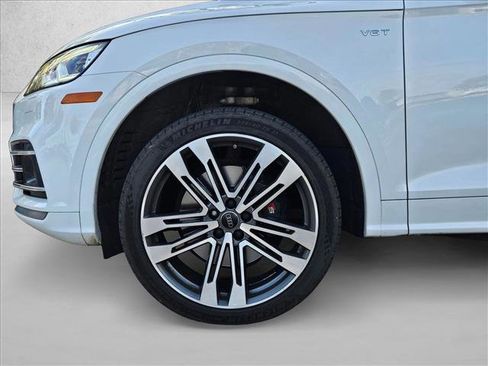 Used 2018 Audi SQ5 Prestige w/ Prestige Package image 8