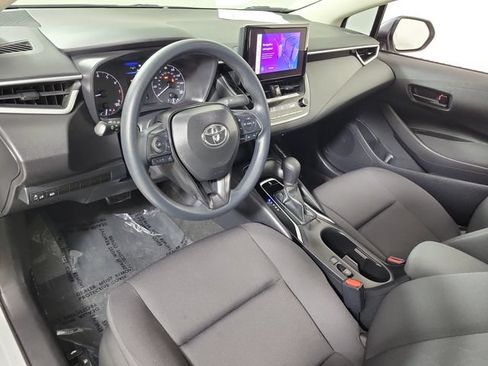 Used 2024 Toyota Corolla LE FWD image 18