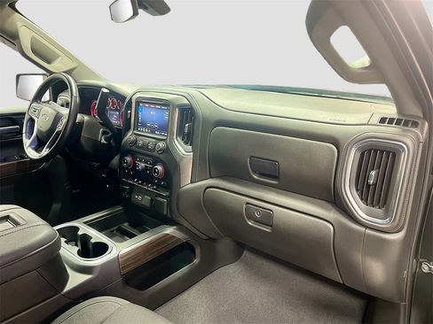 Used 2022 Chevrolet Silverado 1500 LT Trail Boss w/ Convenience Package II image 30