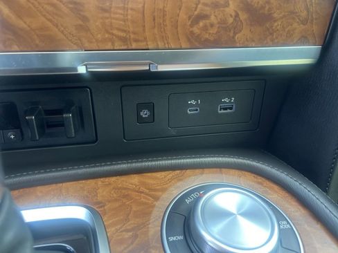 Used 2023 Nissan Armada SL w/ Cargo Package AWD/4WD image 58