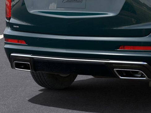 New 2025 Cadillac XT6 Luxury image 14