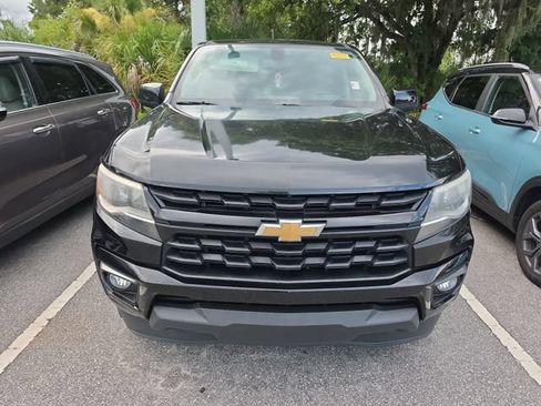 Used 2021 Chevrolet Colorado LT w/ LT Convenience Package RWD image 2