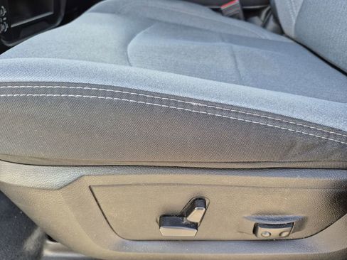 Used 2024 RAM 2500 Big Horn image 19