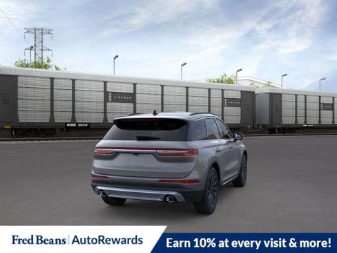 New 2026 Lincoln Corsair Reserve image 9