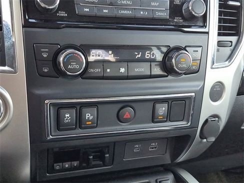 Certified 2020 Nissan Titan SV w/ SV Convenience Package image 36