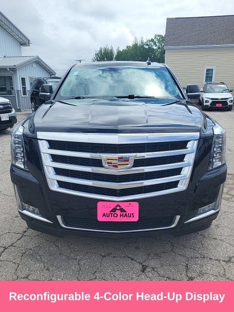 Used 2020 Cadillac Escalade Luxury AWD/4WD image 34