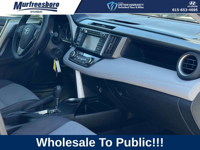 Used 2015 Toyota RAV4 XLE FWD image 24