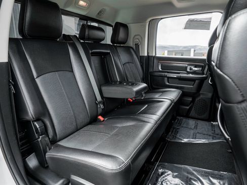Used 2018 RAM 3500 Laramie w/ Cold Weather Group AWD/4WD image 37