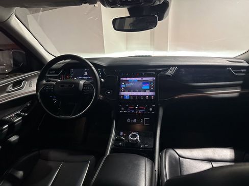 Used 2023 Jeep Grand Cherokee 4WD 4xe image 22