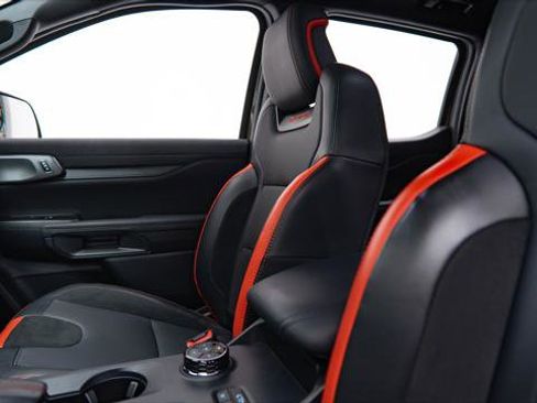 Used 2025 Ford Ranger Raptor image 34