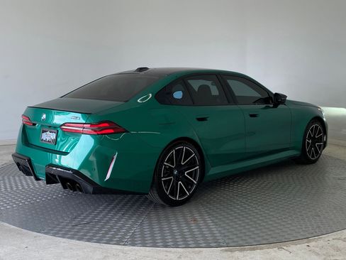 Used 2026 BMW M5 w/ Executive Package image 9