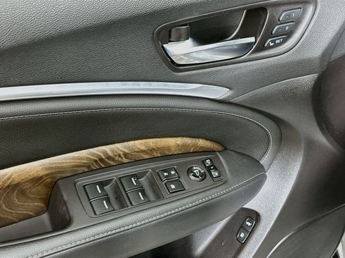 Used 2019 Acura MDX FWD w/ Technology Package image 15