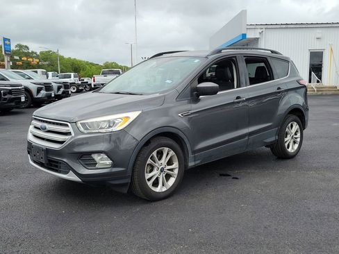 Used 2018 Ford Escape SEL w/ Ford Safe & Smart Package image 12