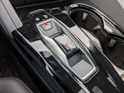 Certified 2025 Audi Q5 Premium Plus w/ Premium Plus AWD/4WD image 16