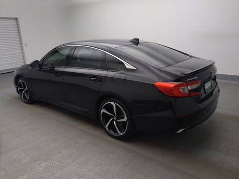 Used 2019 Honda Accord Sport image 3
