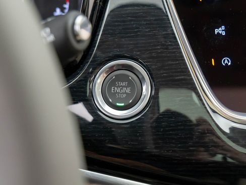 New 2025 Cadillac XT6 Premium Luxury w/ Technology Package image 21