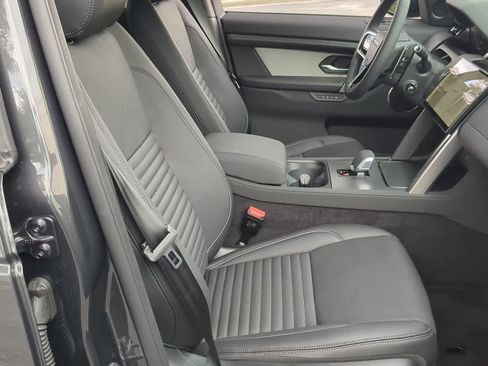 New 2026 Land Rover Discovery Sport Landmark AWD/4WD image 24