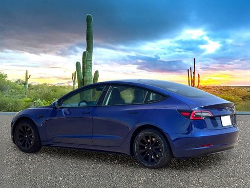 Used 2022 Tesla Model 3 RWD image 4