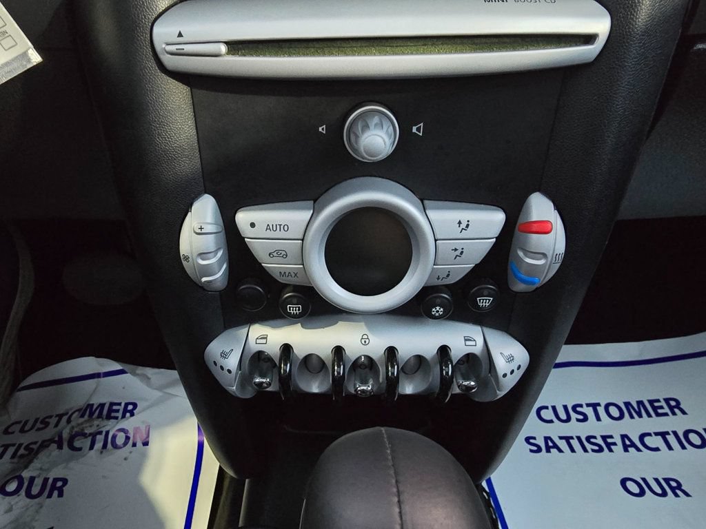 Used 2010 MINI Cooper Hardtop FWD image 20
