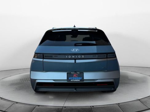 Used 2025 Hyundai Ioniq 5 Limited image 4