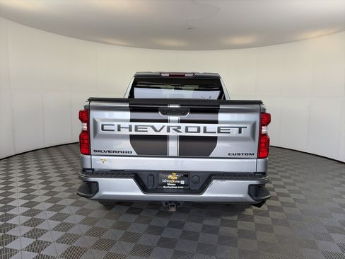 Used 2024 Chevrolet Silverado 1500 Custom w/ Rally Edition AWD/4WD image 9