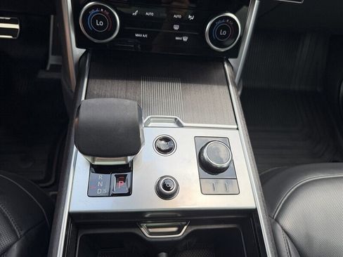 Used 2023 Land Rover Range Rover Long Wheelbase First Edition AWD/4WD image 61