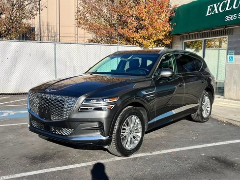 Used 2024 Genesis GV80 2.5T image 3