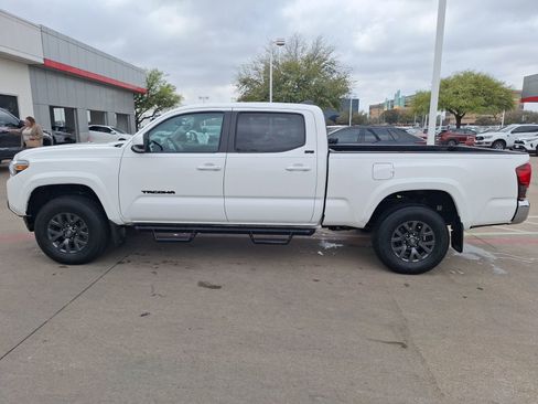 Used 2023 Toyota Tacoma SR5 image 3