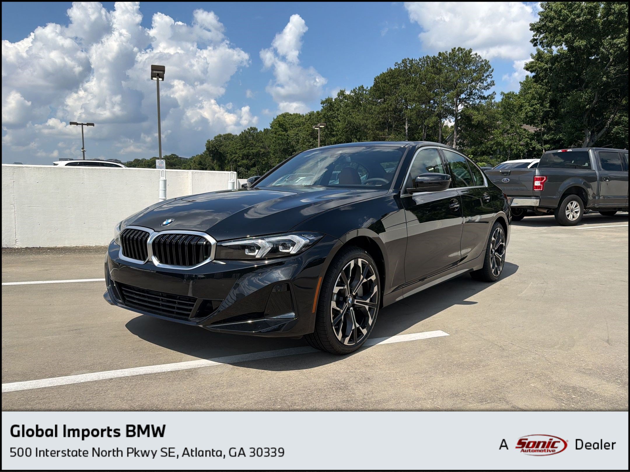 Used 2026 BMW 330i Sedan w/ Convenience Package RWD image 1