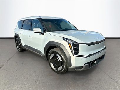 New 2026 Kia EV9 Wind