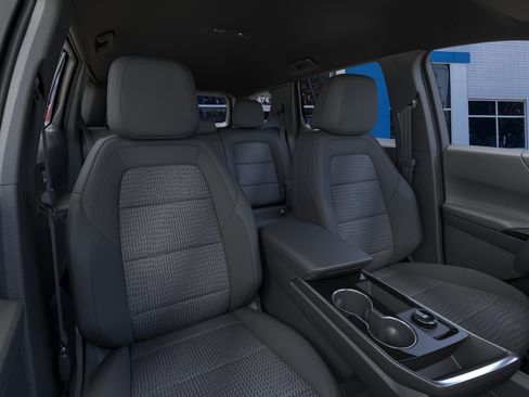New 2027 Chevrolet Equinox LT w/ Safety and Technology Package AWD/4WD image 16