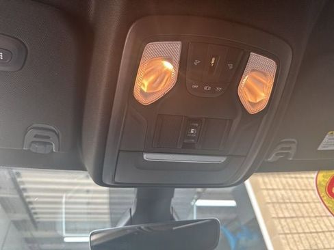 Used 2019 RAM 1500 Big Horn AWD/4WD image 14
