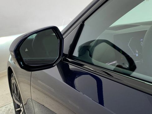 New 2026 BMW 540i xDrive w/ M Sport Package AWD/4WD image 24