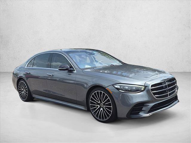 Certified 2022 Mercedes-Benz S 500 4MATIC image 2