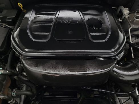 Used 2019 Jeep Grand Cherokee Altitude image 30