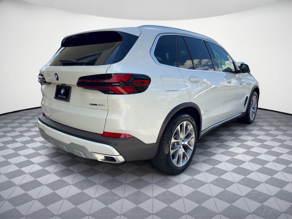 Used 2026 BMW X5 sDrive40i RWD image 9