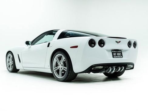 Used 2009 Chevrolet Corvette Coupe image 18