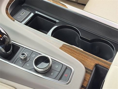 Used 2023 Cadillac Escalade Premium Luxury Platinum w/ LPO, Radiant Package image 32