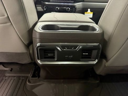 New 2026 GMC Sierra 1500 SLT w/ SLT Premium Plus Package image 17