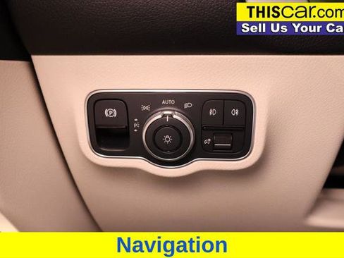 Used 2024 Mercedes-Benz GLB 250 image 14