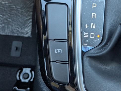 New 2026 Kia Seltos S FWD image 27
