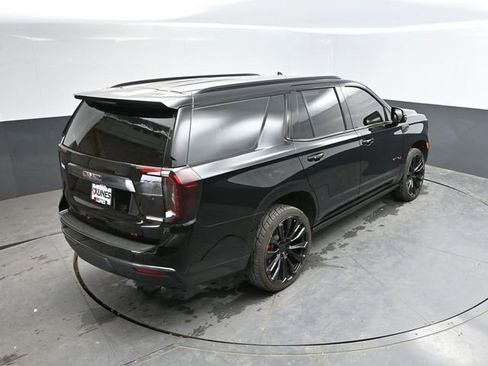 Used 2024 GMC Yukon AT4 w/ Technology Package AWD/4WD image 47