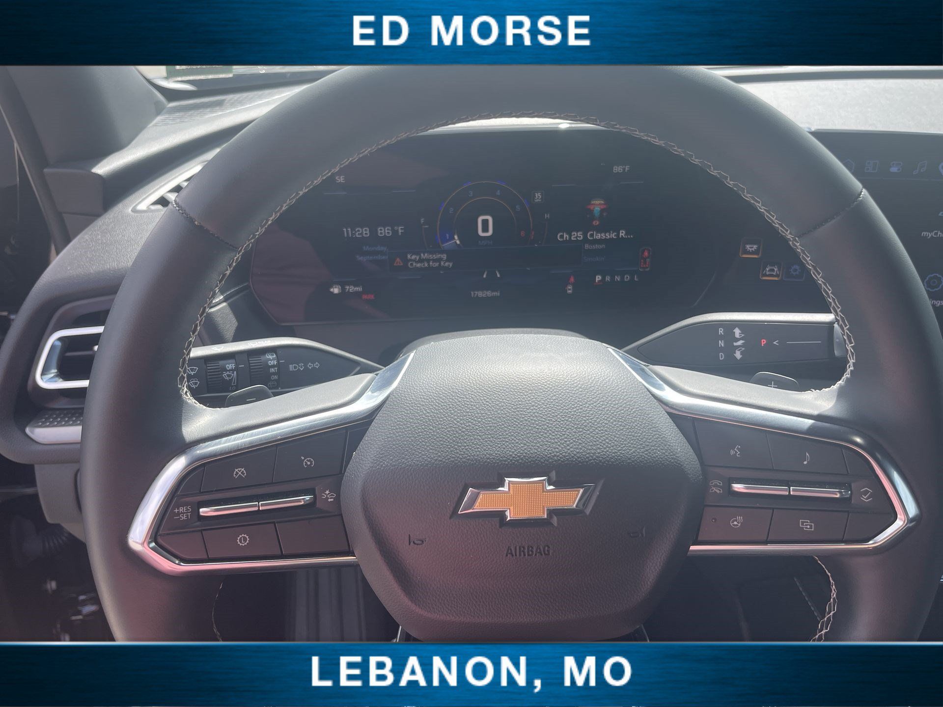 Used 2026 Chevrolet Traverse LT w/ Sun and Wheel Package FWD image 11