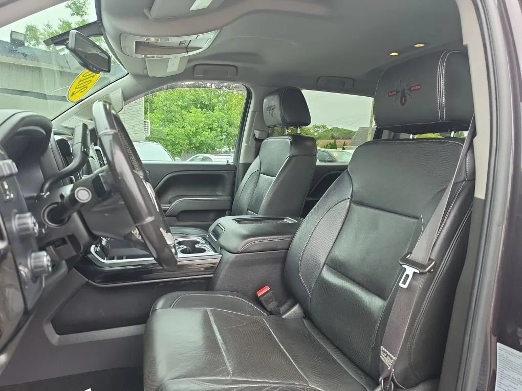 Used 2016 GMC Sierra 1500 SLT w/ SLT Preferred Package AWD/4WD image 14