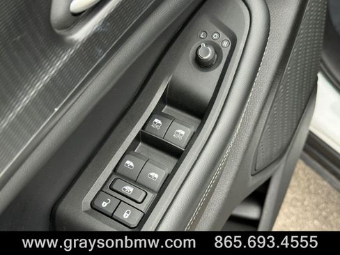 Used 2024 Jeep Grand Cherokee L Laredo image 14