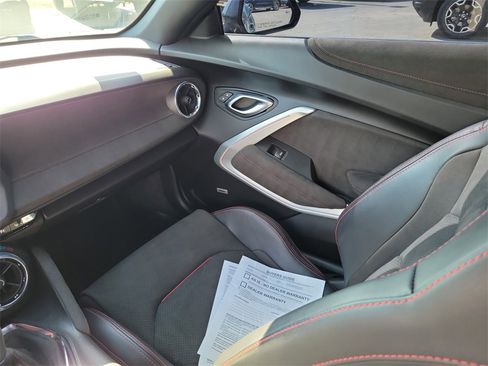 Used 2021 Chevrolet Camaro ZL1 image 13