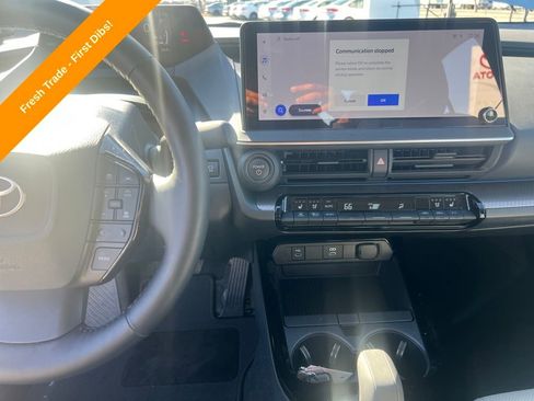 Used 2024 Toyota Prius Limited image 19