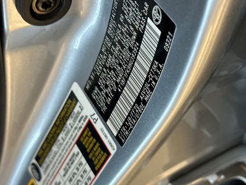 Used 2017 Toyota Camry SE FWD image 26